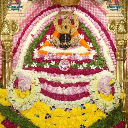 <b>10 July 2021 के  अद्भुत श्रृँगार दर्शन, श्री खाटू श्याम जी के, खाटू धाम, राजस्थान से</b>