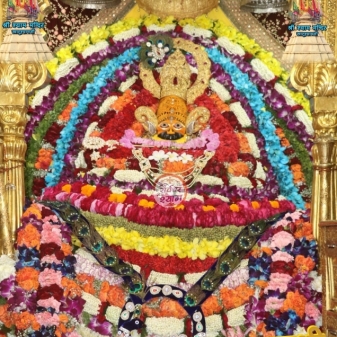 <b>25 March 2020 के  अद्भुत श्रृँगार दर्शन, श्री खाटू श्याम जी के, खाटू धाम, राजस्थान से</b>