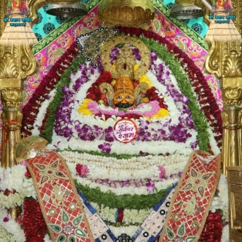<b>24 July 2021 के  अद्भुत श्रृँगार दर्शन, श्री खाटू श्याम जी के, खाटू धाम, राजस्थान से</b>